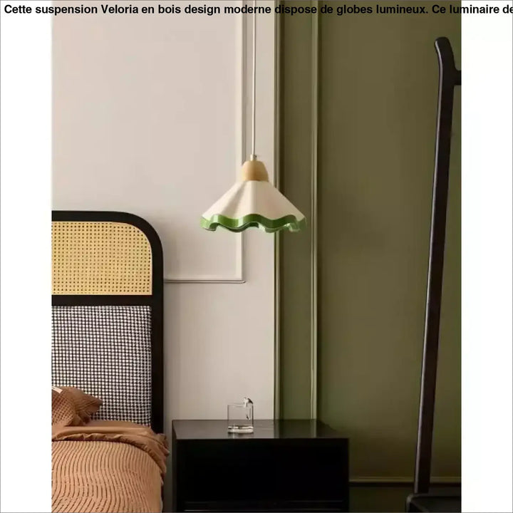 Suspension vintage ondulée style original vert beige chic