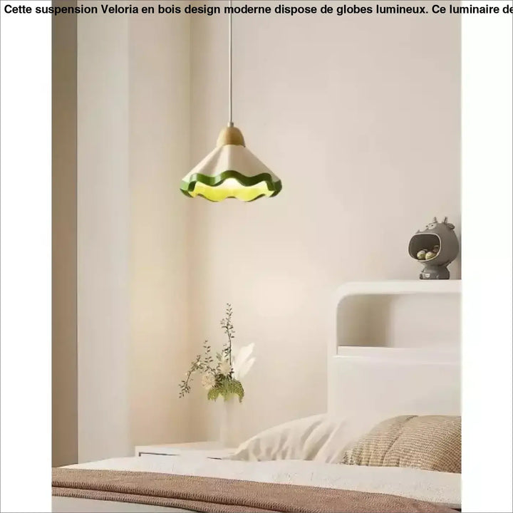 Suspension vintage ondulée style original vert beige chic