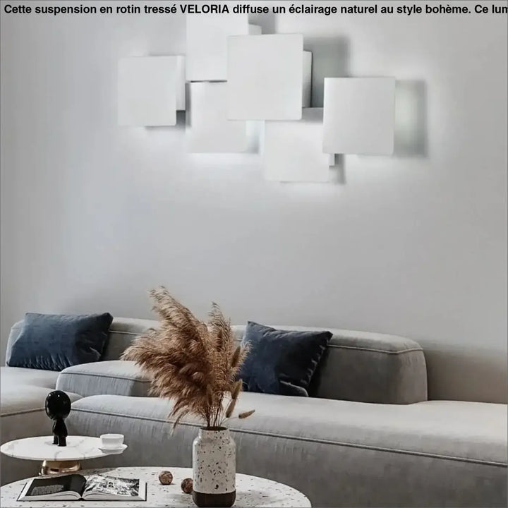Applique murale kubora carrés flottants blancs avec design géométrique minimaliste et effet lumineux moderne