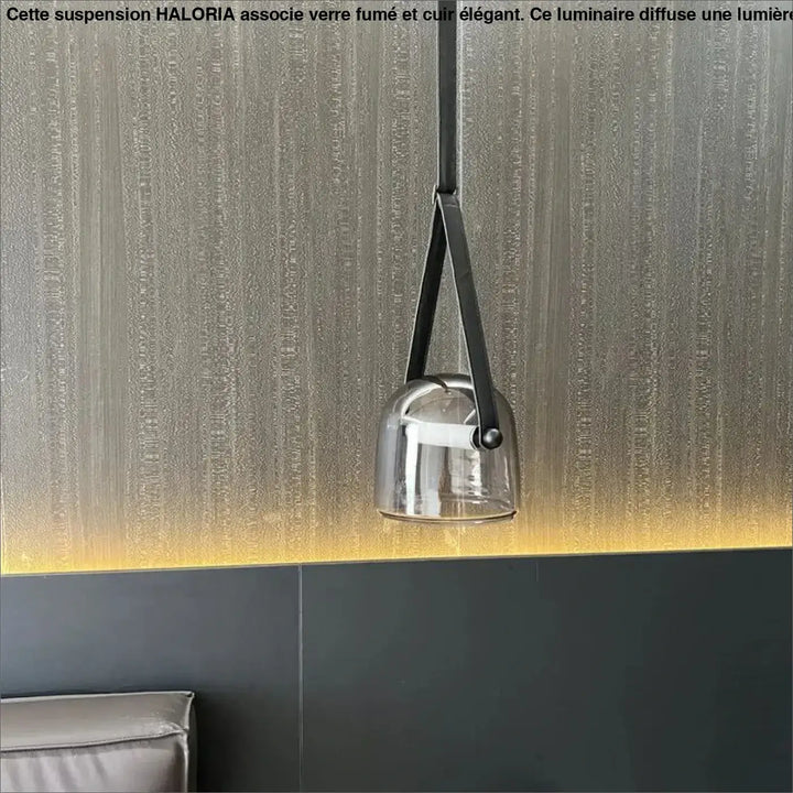 Suspension en verre fumé avec sangles en cuir élégant
