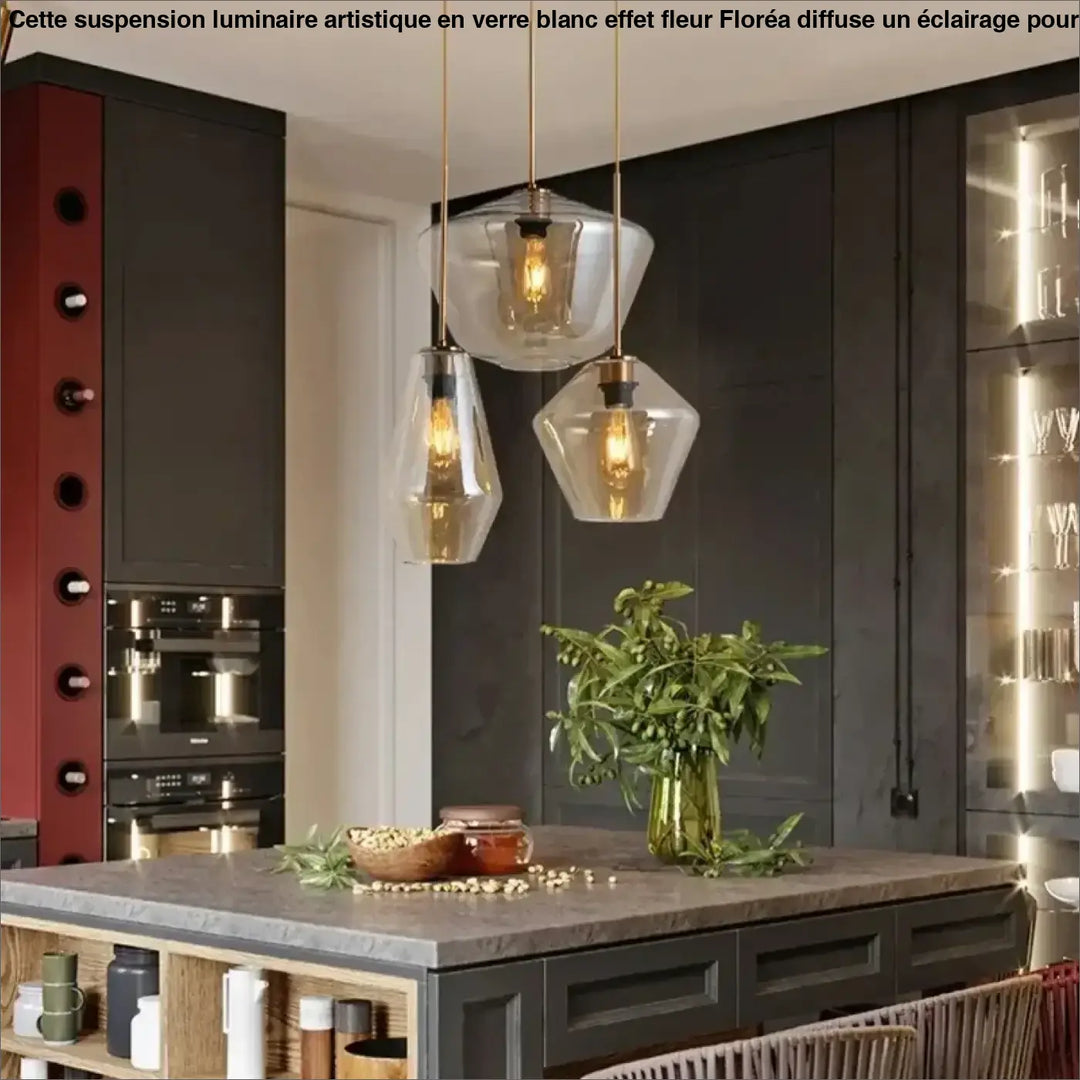 Suspension luminaire en verre transparent design moderne chic