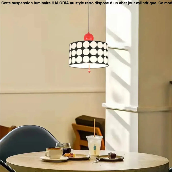 Suspension Luminaire au style rétro avec son abat-jour cylindrique

