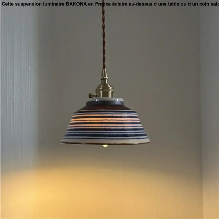 Suspension luminaire en céramique striée design vintage élégant