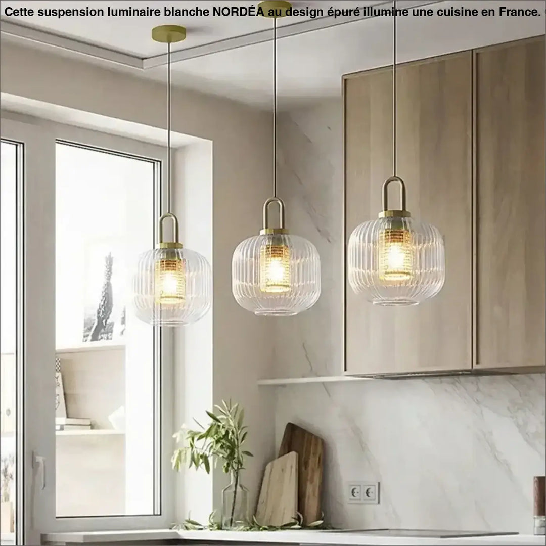 Suspension Luminaire Blanche Au Design Épuré Style Minimaliste