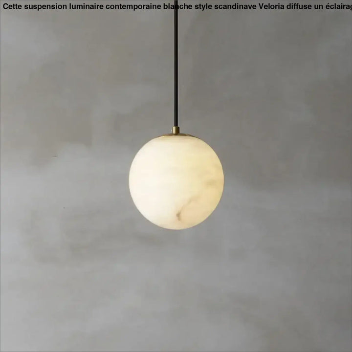 Suspension sphère lumineuse moderne blanc doré élégant