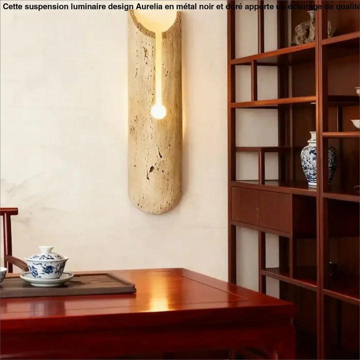 Luminaire design élégant aurelia avec applique murale incurvée en pierre naturelle texturée et ampoule lumineuse unique