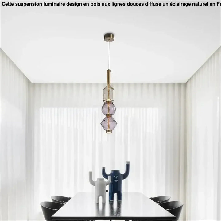 Suspension luminaire slira en métal doré avec verre soufflé clair, verre soufflé violet et verre soufflé lavande