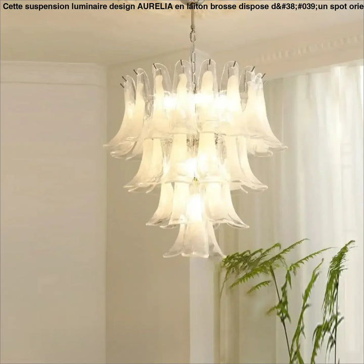 Suspension luminaire nymo avec verre soufflé en pétales blancs translucides et cadre chrome pour une élégance intemporelle
