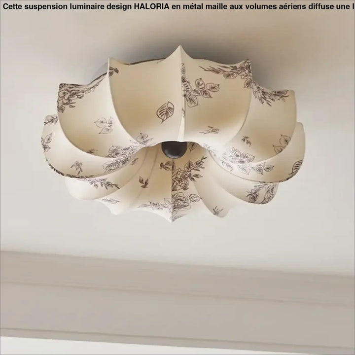 Luminaire plafonnier sorelia crème avec motif floral brun foncé et abat-jour en pétales superposés