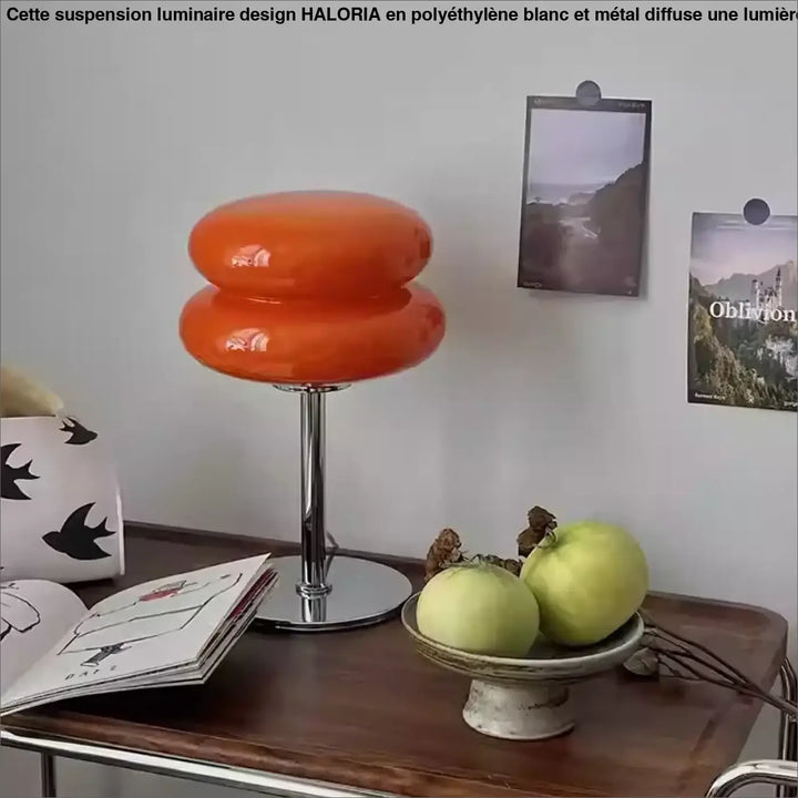 Lampe à poser scandih orange vif en verre double couche avec pied chromé apporte élégance et modernité au décor