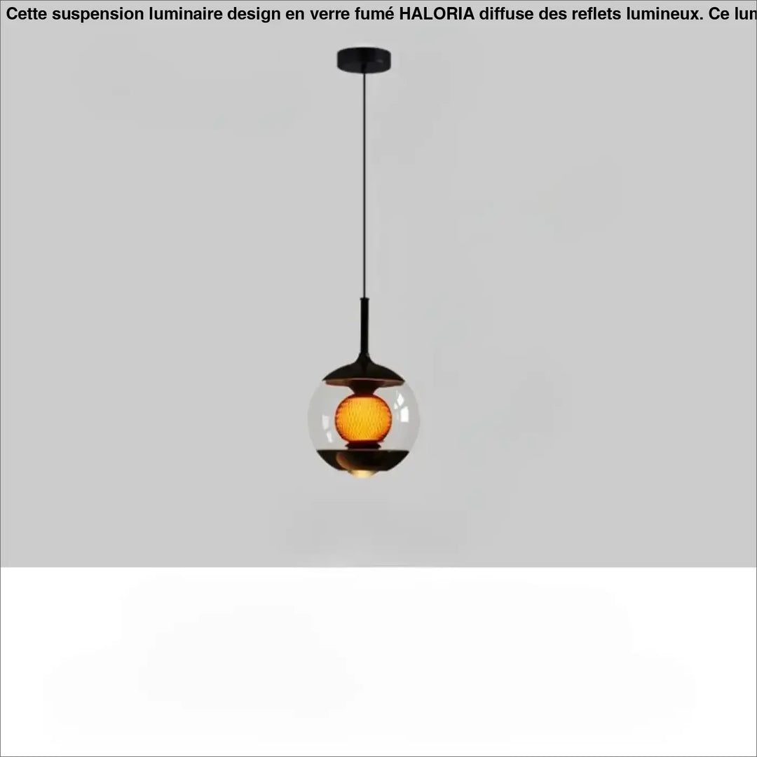 Suspension luminaire nexus avec luminosité variable, globe en verre clair et ampoule ambre texturée encadrée de métal noir