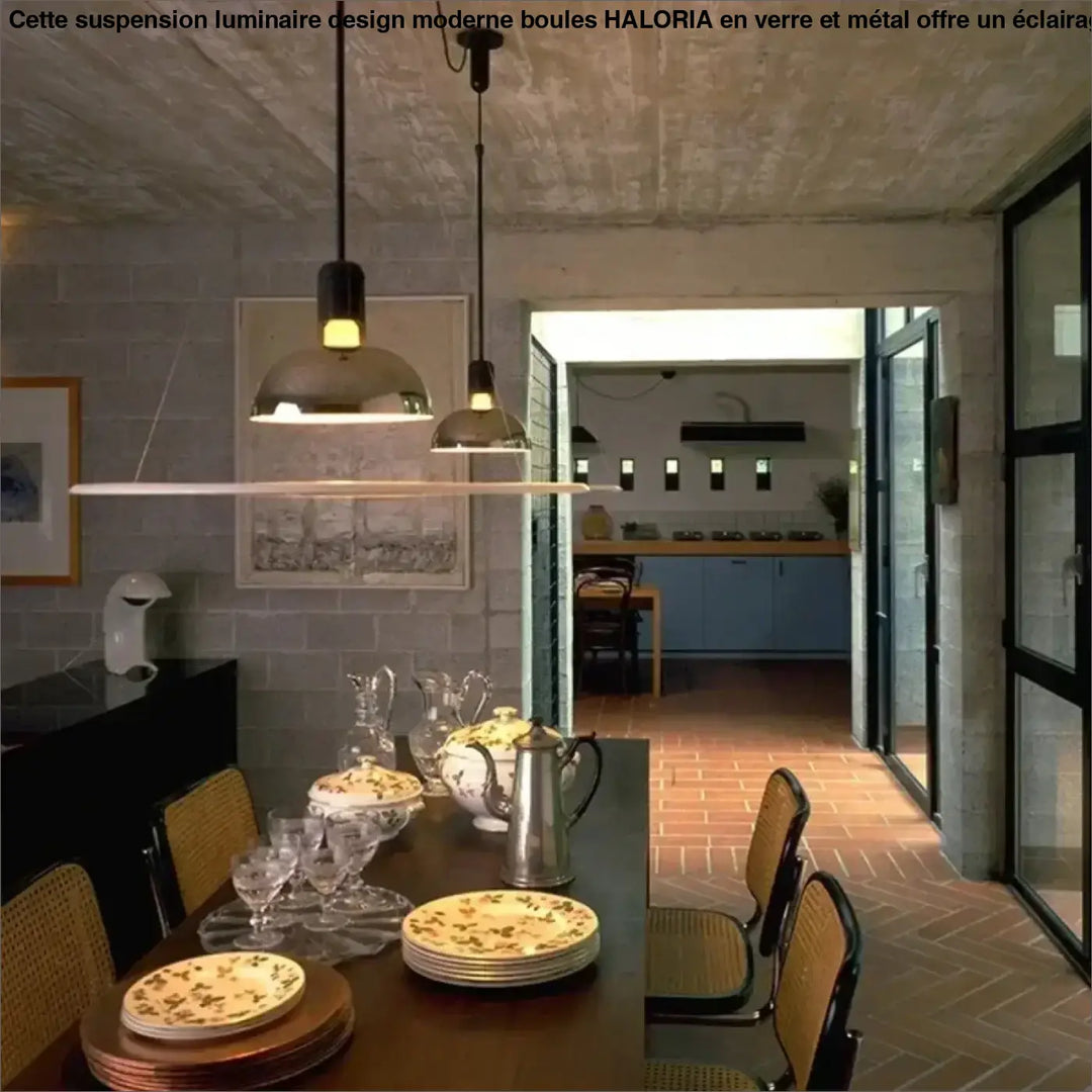 Suspension design moderne en métal chromé avec diffuseur blanc

