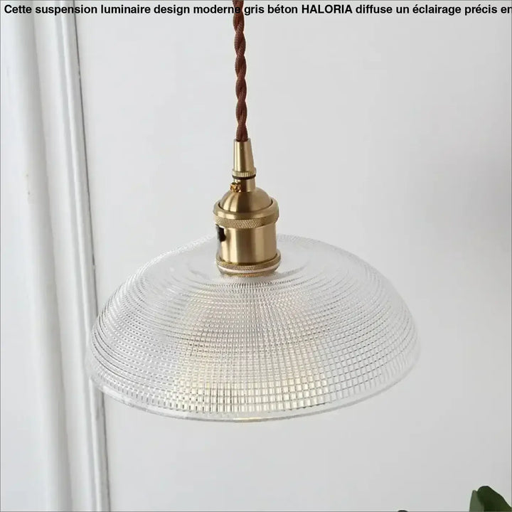 Suspension luminaire vintage verre transparent cannelé élégant