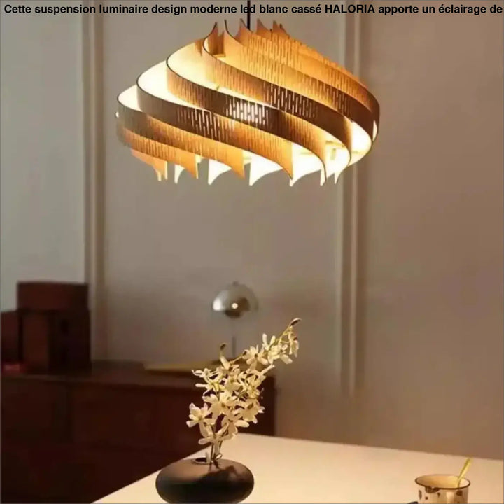 Suspension design en bois pour une lumière douce et élégante