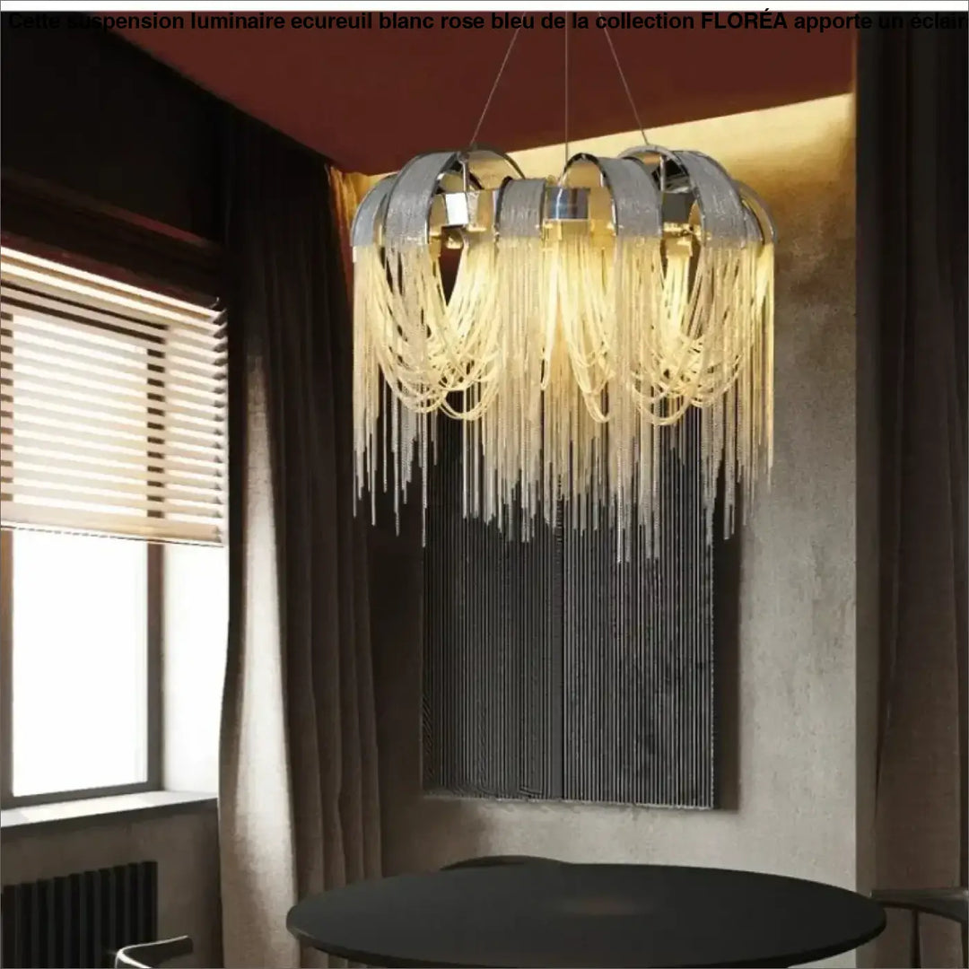 Suspension luminaire luxe avec franges en métal argenté ou doré