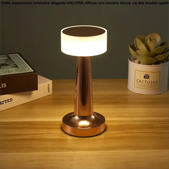 Lampe de table ninou en cuivre avec design minimaliste et variateur tactile pour décoration intérieure élégante et moderne
