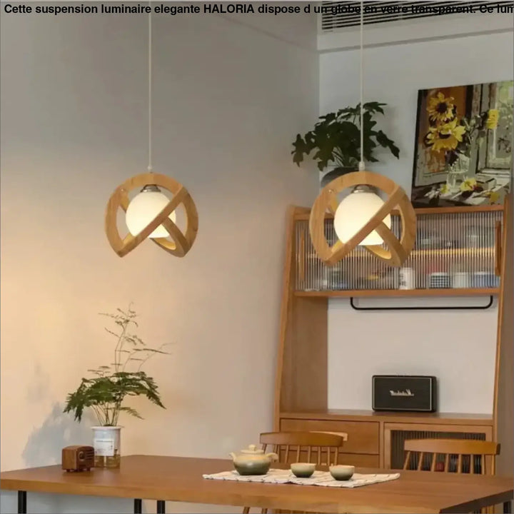 Suspension luminaire noelia avec tressage artisanal en bois clair et globe en verre dépoli design inspirée minimaliste