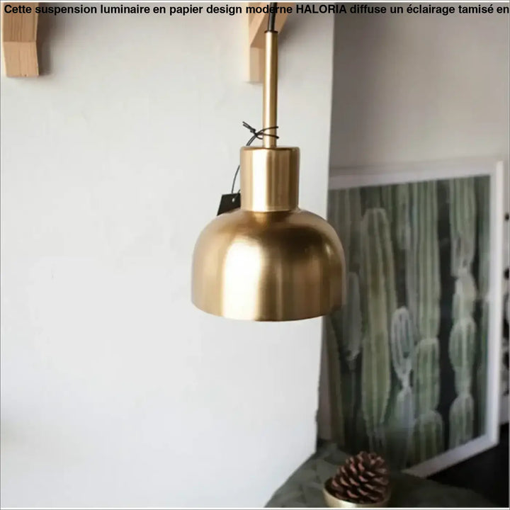 Suspension luminaire en métal doré à lumière blanche design
