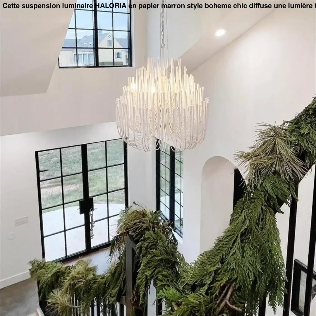 Suspension luminaire design en forme de bougies blanches chic