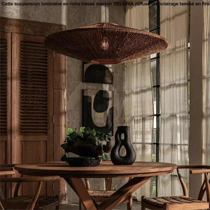 Suspension luminaire en rotin tréssé marron haut de gamme

