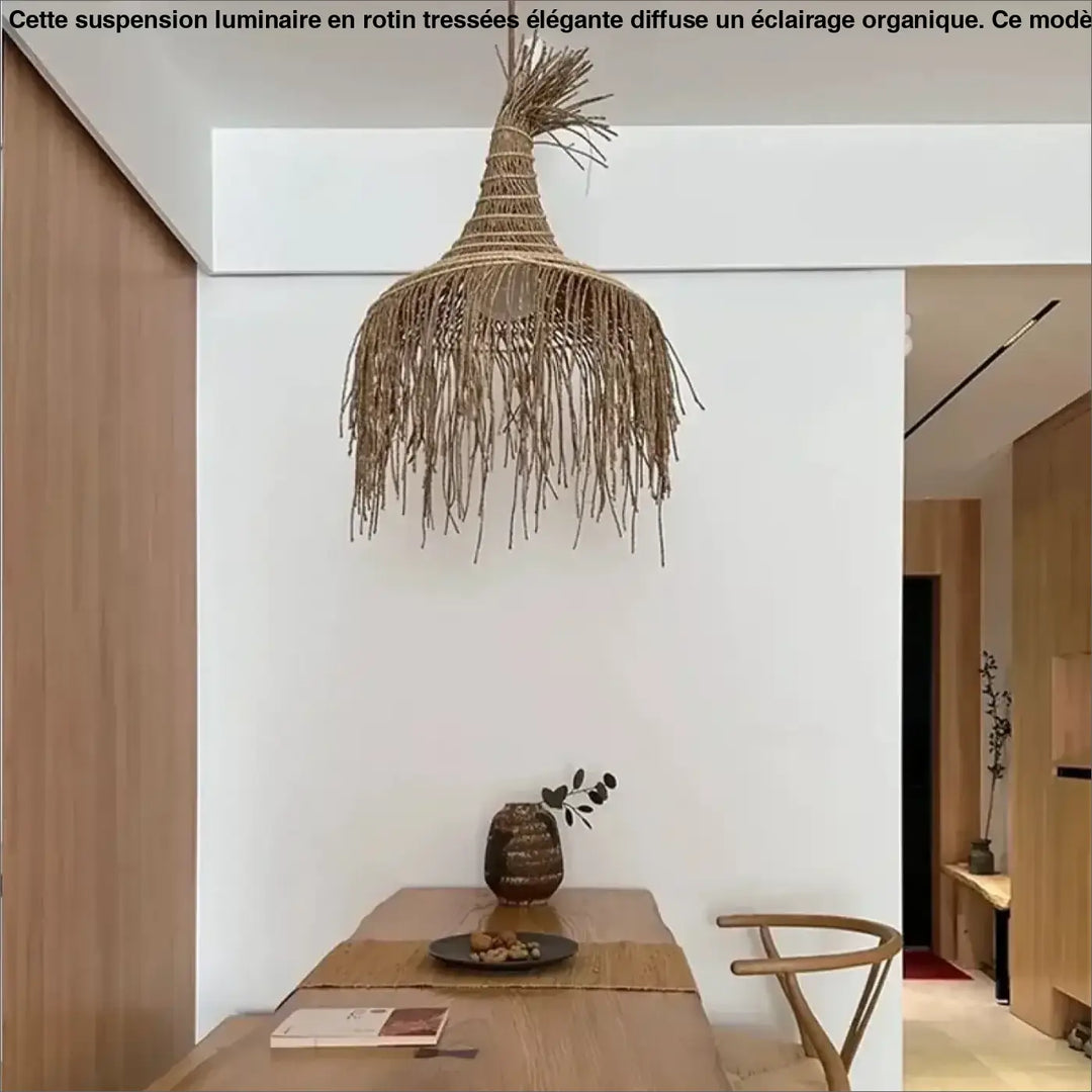 Suspension luminaire en rotin tressées élégante et esprit organique


