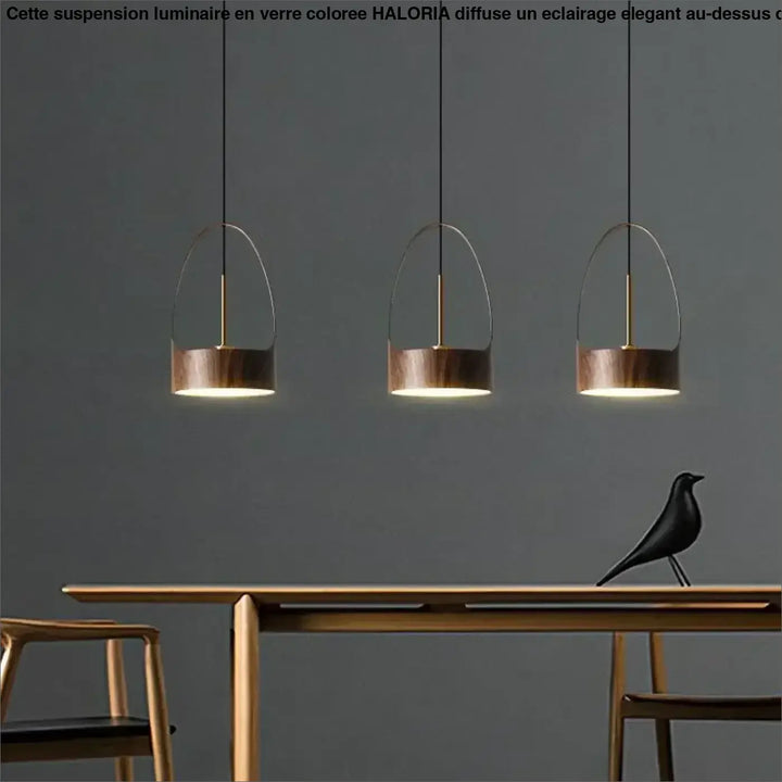 Suspension design bois moderne avec abat-jour cylindrique élégant

