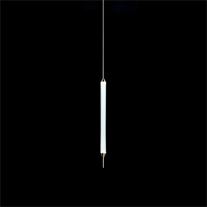 Suspension luminaire orsen en seule couleur blanche avec sources lumineuses cylindre minimaliste et pointe métallique