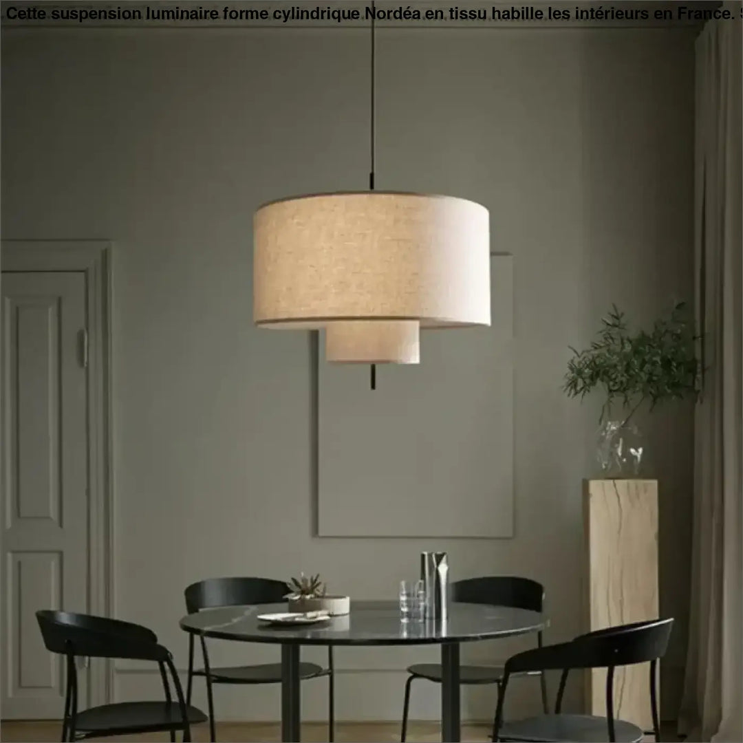 Suspension luminaire forme cylindriques au design épuré en tissu

