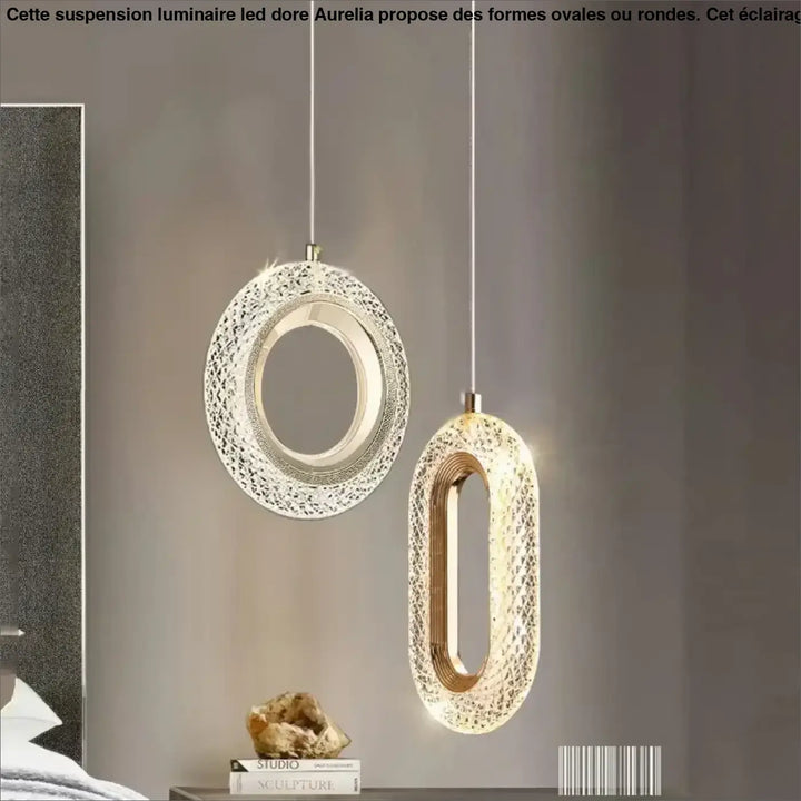 Suspension luminaire LED doré disponible en ovale ou rond

