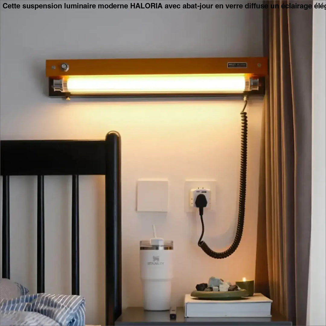 Suspension luminaire industriel tube fluorescent jaune au style loft