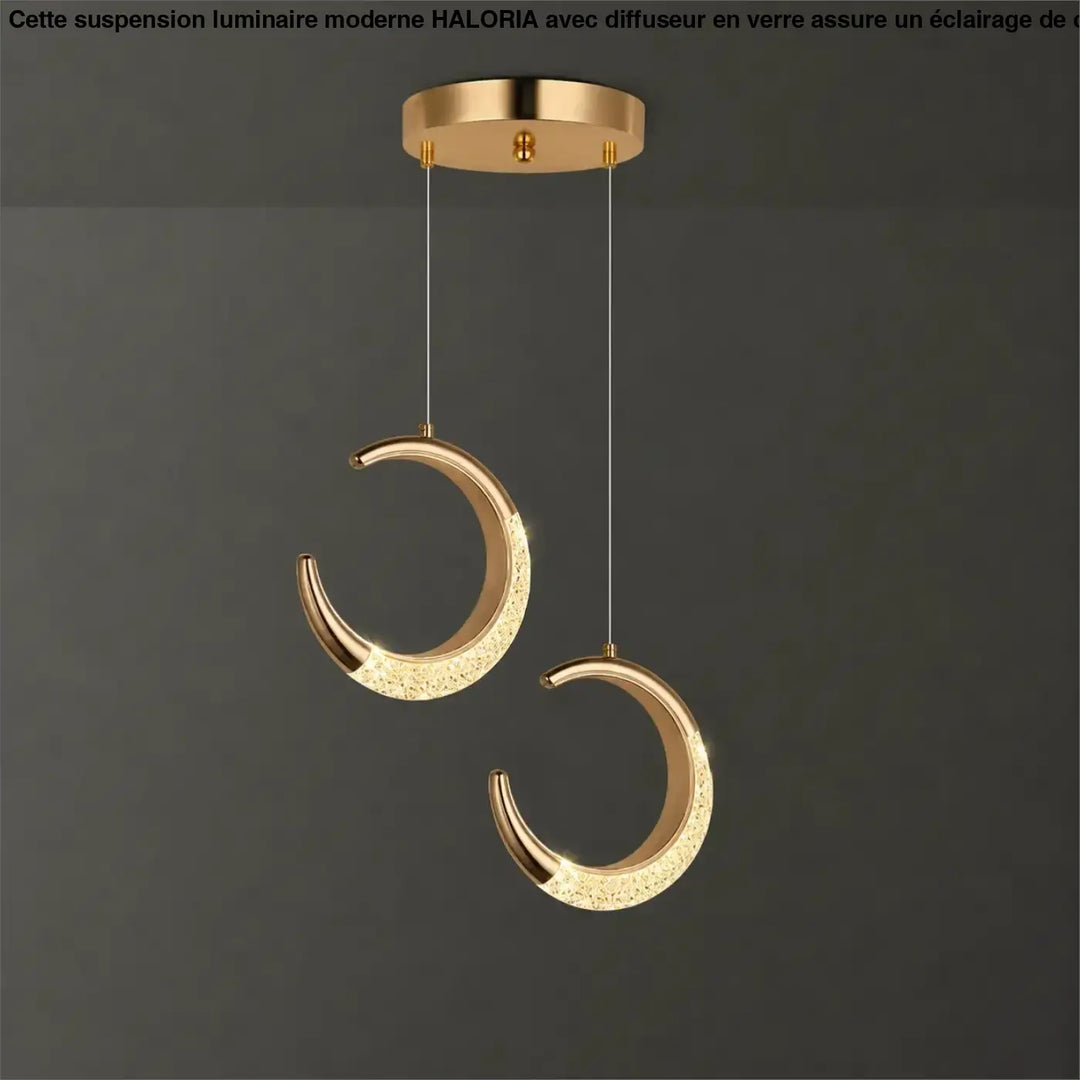 Suspension luminaire aluna dorée en forme de croissant avec surface texturée scintillante suspendue au plafond circulaire