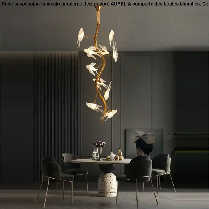 Suspension Design Branche Dorée Avec Fleurs Lumineuses