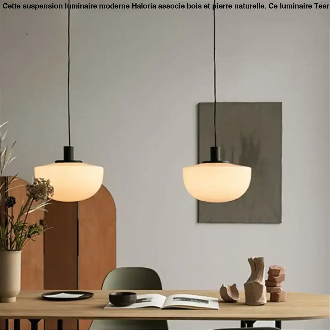 Deux suspensions luminaire moderne avec abat-jours en verre dépoli chaud et supports en métal noir haloria