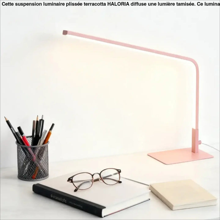 Lampe de table minini lampe led contemporaine en finition métallique rose avec bras ajustable et lumière chaude diffuse