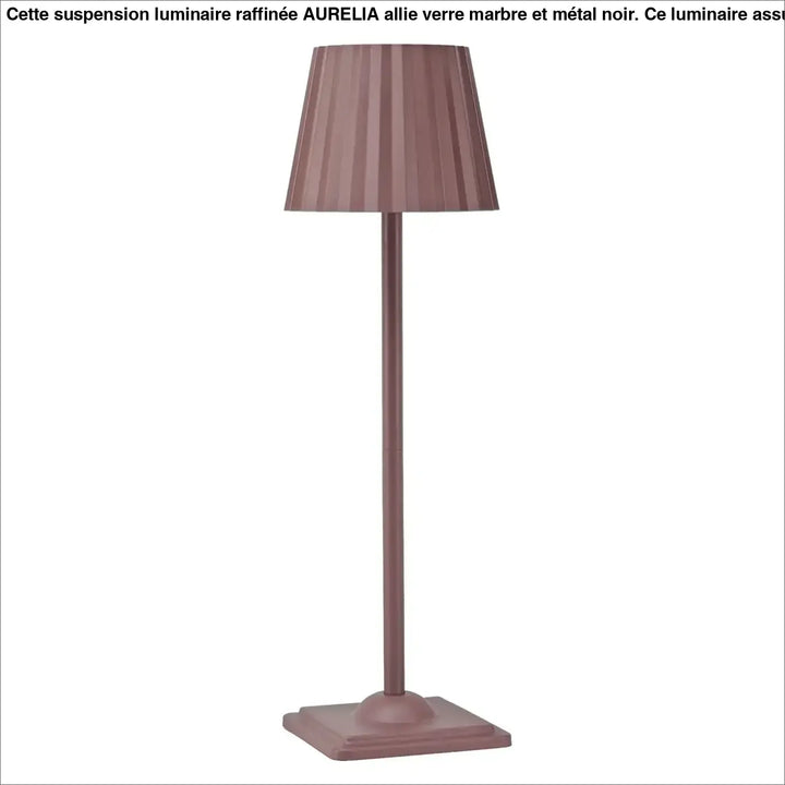 Lampe de table escale élégante en métal rose gold avec abat-jour plissé et design minimaliste