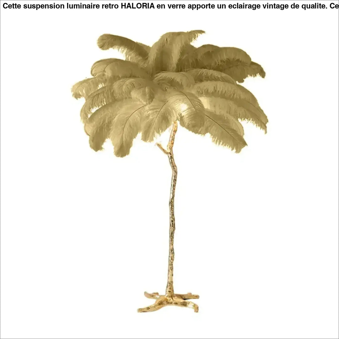 Lampadaire exotis avec luminaire palmier doré, socle doré et plumes colorées, tige texturée et frondes larges