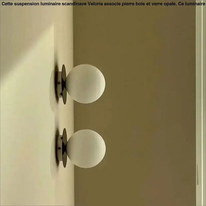 Applique murale moderne en verre opalin pour salle de bain design