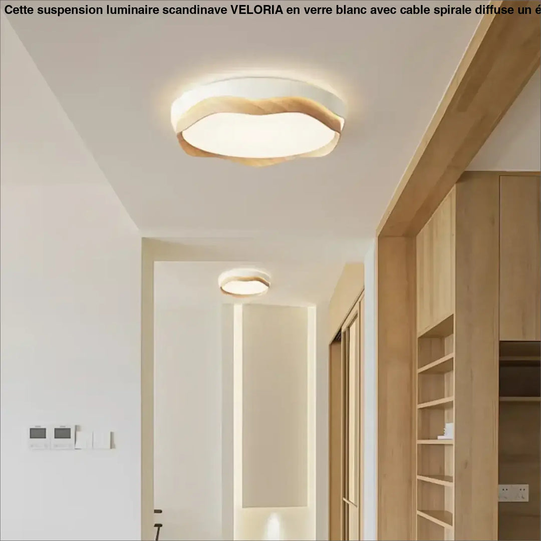 Luminaire plafonnier illou rond moderne avec diffuseur blanc et bord en bois naturel pour éclairage intérieur
