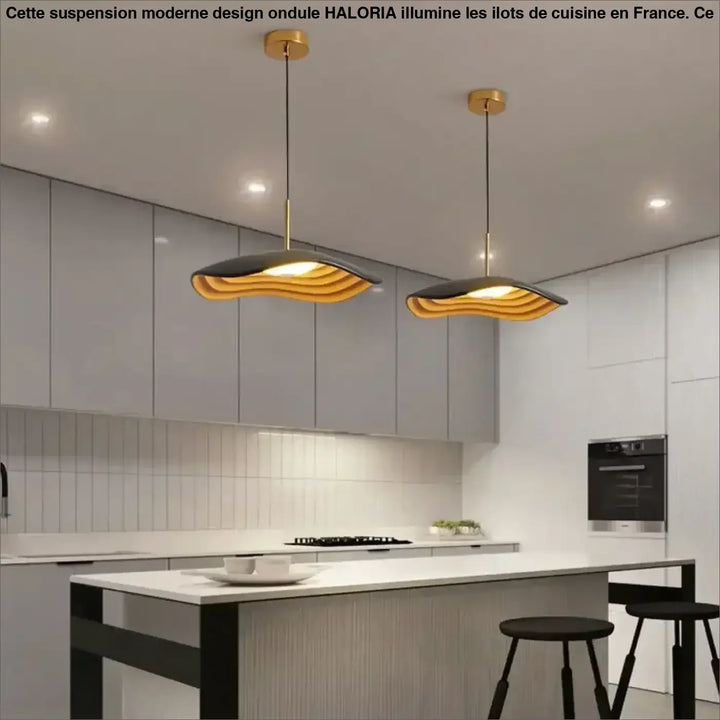Suspension moderne design ondulé cuisine îlot

