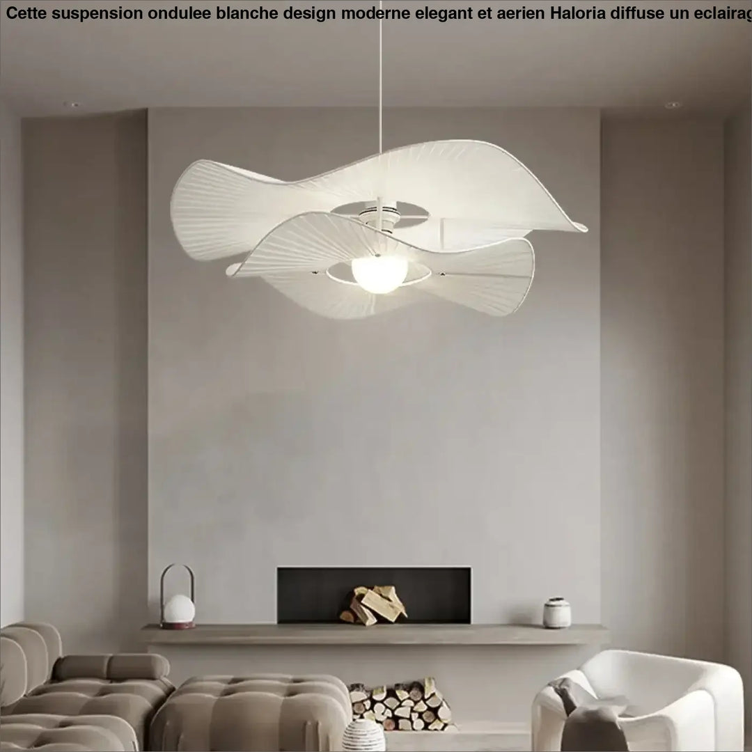 Suspension Ondulée Blanche Design Moderne Élégant et Aérien

