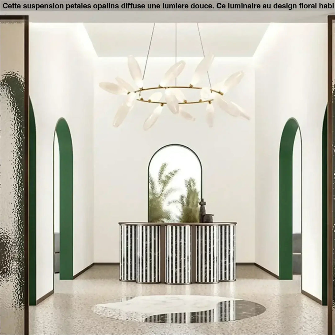 Suspension pétales opalins design floral et lumière douce moderne

