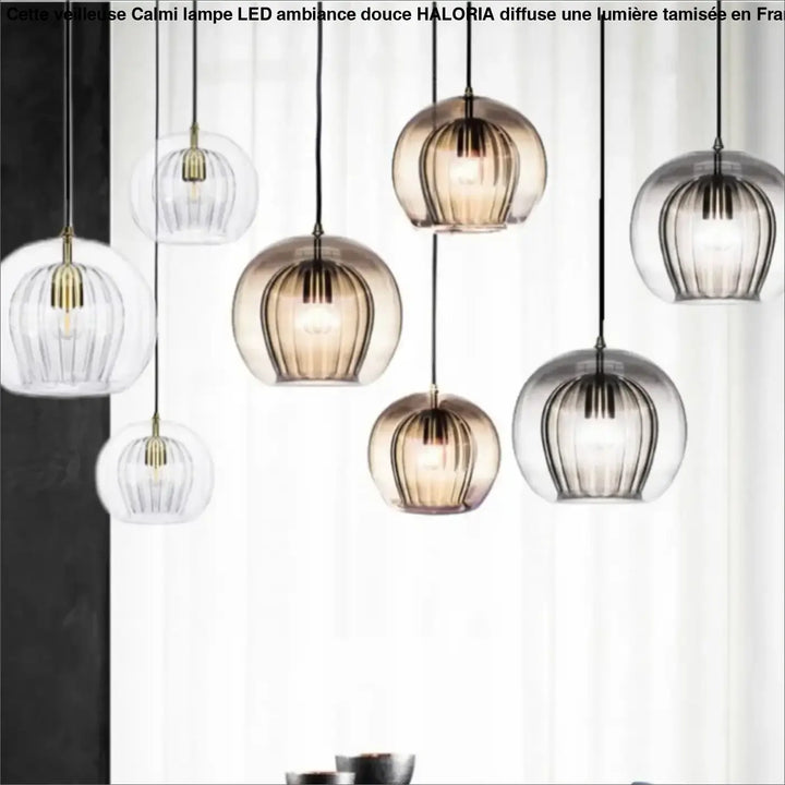 Suspension luminaire moderne en verre avec détail doré