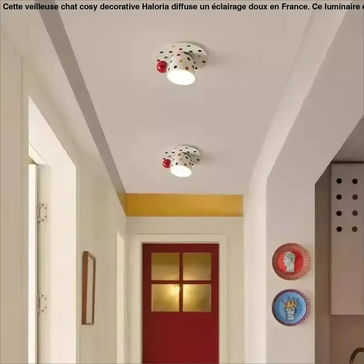 Luminaire plafonnier bodian blanc à pois noirs avec accents rouges sphériques inspire tasse à pois et donne envie