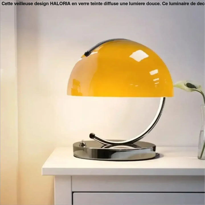 Lampe de table arko avec lumière douce, dôme jaune vibrant, base métallique et bras courbé élégant pour table élégante