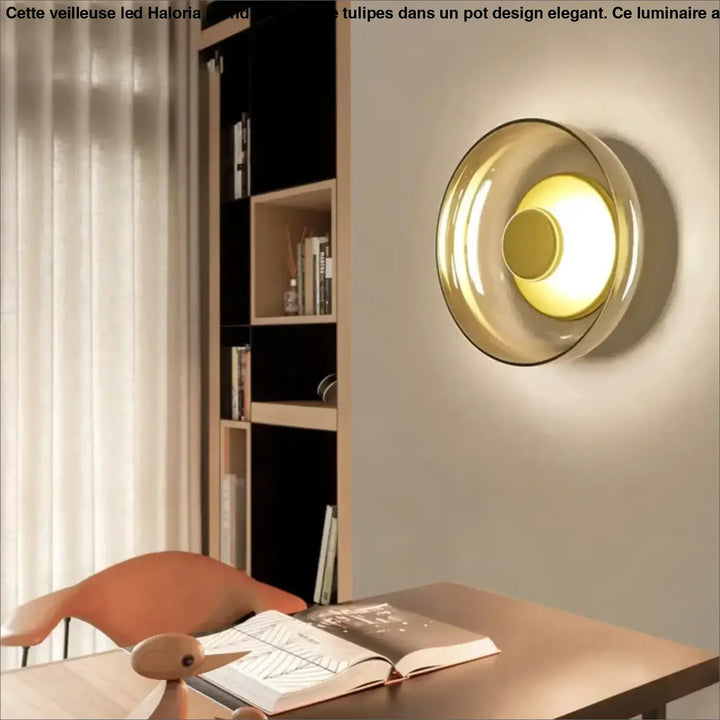 Applique murale ORIA circulaire moderne avec abat-jour en verre ambré translucide et lumière jaune chaude