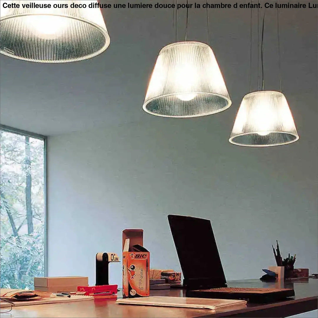 Suspension luminaire design transparent au style contemporain