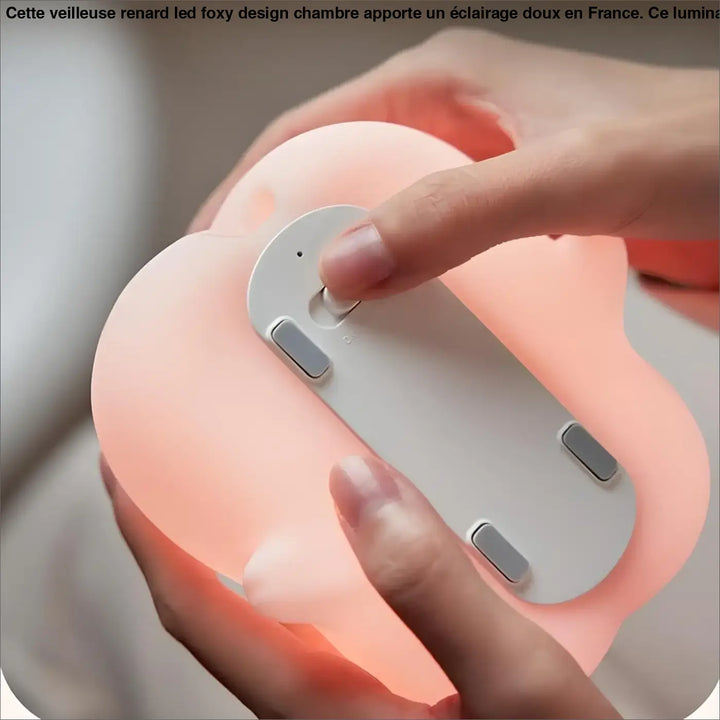 Veilleuse renard led pink cloud-shaped night light with sleek white base and three silver buttons from led foxy design
